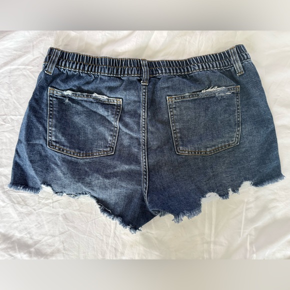 Aerie Distressed Denim Shorts - Picture 2 of 4